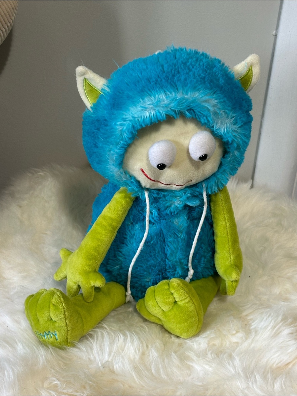 Scentsy Buddy plush toy named "Gilly the Alien".